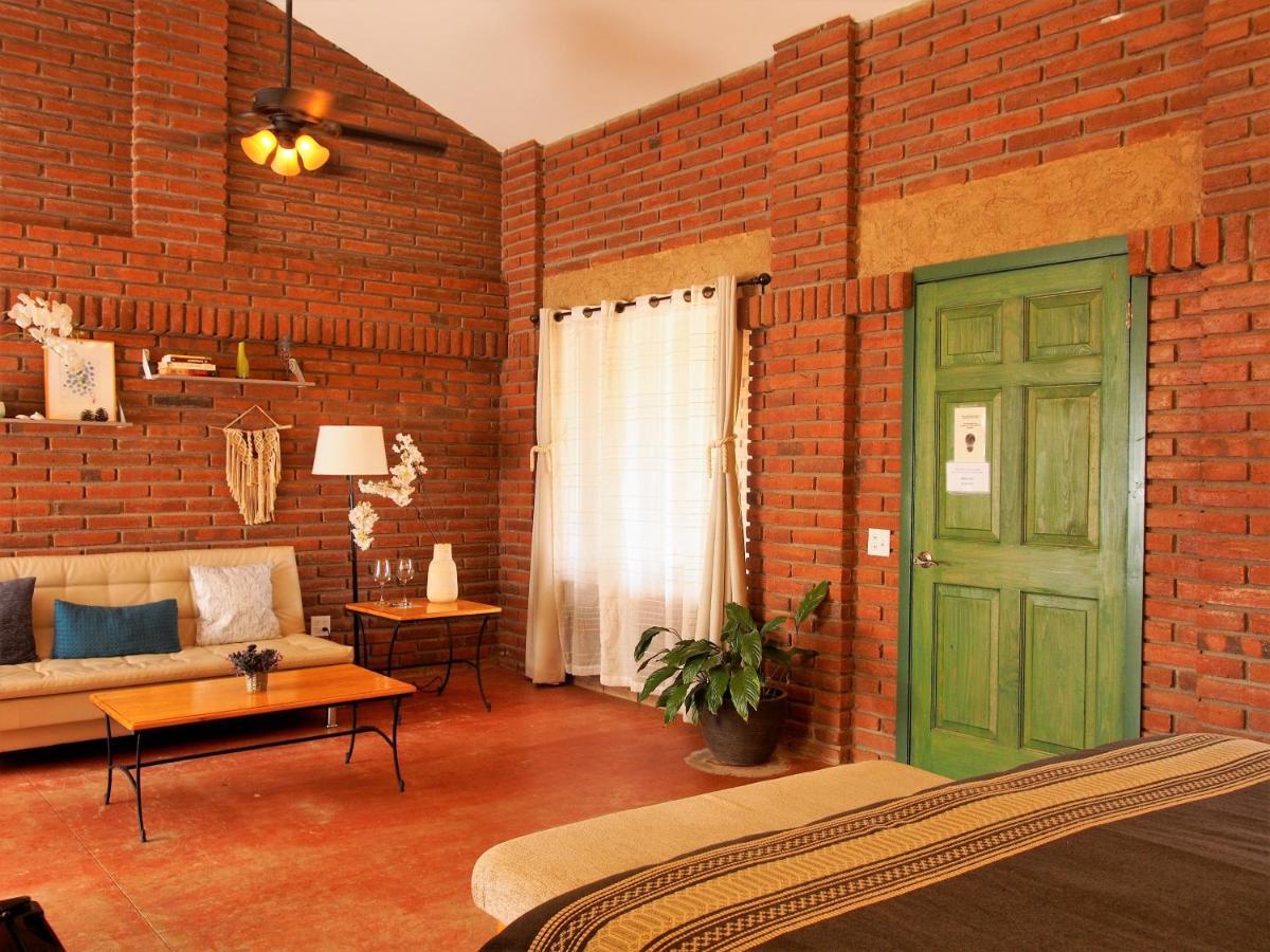 Casa Mayoral B&B Pet Friendly Valle de Guadalupe Exterior photo